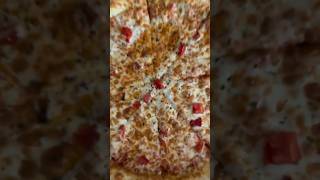 Много пиццы не бывает 🍕 #видео #рилс #еда #вкусно #пицца