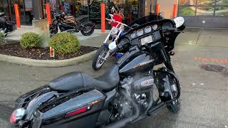 2018 HARLEY-DAVIDSON® FLHXS - STREET GLIDE™ SPECIAL