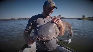 Short but AMAZING day of Catfishing on the Tennessee River!