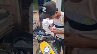 🫳Disc brake fluid change DIY 💫 Servicing #shorts #youtubeshorts