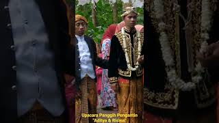 Upacara Panggih Pengantin...