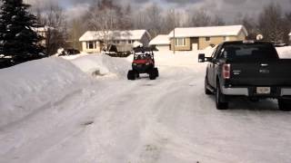 570 Rzr on tracks playing in street