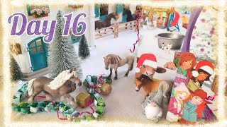 Schleich 2021 Horse Club & Farm World Advent Calendar Unboxing || Day 16 || Schleich Christmas ||