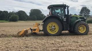 Agrisem Combiplow beim Fahrgassen lockern.