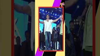 HRITHIK ROSHAN ATTEND  FALGUNI PATHAK GARBA | VIRAL MASALA