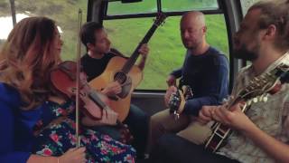 Yonder Mountain String Band - "Dancing In The Moonligh" - Gondola Jams