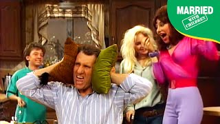 Hootenanny With The Wankers | Married With Children