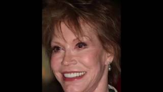 Mary Tyler Moore Hospitalized, In 'Grave Condition'