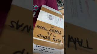 Unboxing new arrival of fish