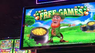 Slot Machine Big Hits/Bonus Play Action