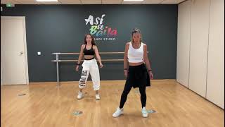 Wow Wow - Maria Becerra, Becky. G zumba