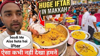 Huge Roadside IFTAR in Makkah| My First Iftar in Makkah🥰♥️ || Ramzan 2024