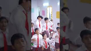 Chiku in school 🎒 school masti 💕 #payalmalik #armaanmalik #kritikamalik #school #masti 🤩