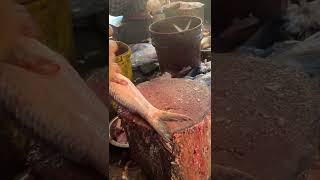 AMAZING FISH CUTTING SKILLS/ BIG ROHU FISH CUTTING & CHOPPING INTO PIECES #shorts