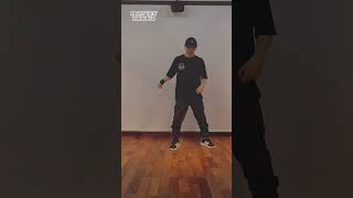 Tutorial For Beginners | Master House Dance in 30 Days! Day 26: Jump - Cross Step #dance #shorts