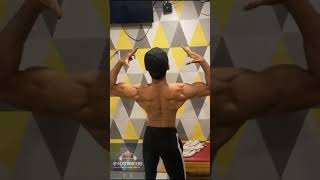 🔥🔥HOTTEST AND SEXY INDONESIAN BODYBUILDER - AL WAHID POSING PRACTICE || FLEXING MUSCLE