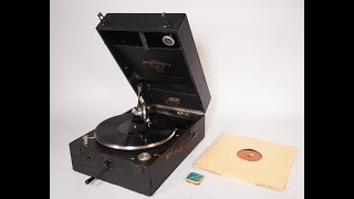 Columbia Partable Grammophon Model 109