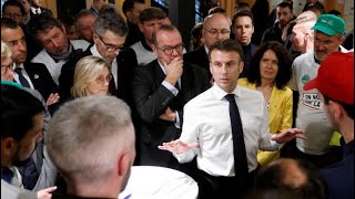 Emanuel Macron organise un débat avec des agriculteurs