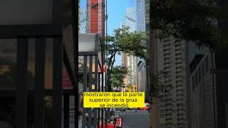 ¡Una grúa colapsó y dañó un edificio en Manhattan, Nueva York!