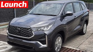 Sorry Fortuner & Crysta! This New SUV by Toyota is Love | 2022 Toyota Innova Hycross Launch