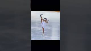 не знаю как вам, но мне очень нравится) #фигурноекатание #figureskating#камилавалиева #активвернись