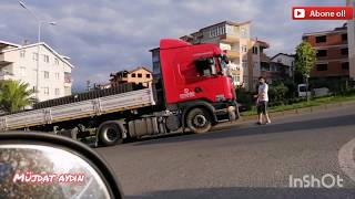 Ordu sivilsavunma kavşağında Tır rampada kaldı #ordu #trafik #sondakika