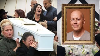 Family is in mourning, Bruce Willis has just passed away after battle with cancer