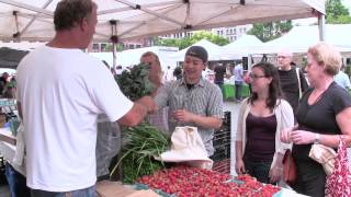 Executive Chef Ben Lee Tours the Green Market - The Chefs Connection