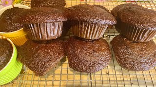 Best Fluffy Chocolate Muffins