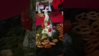 cream cheese tree #shorts  كيف منعمل شجرة من الجبنة الكريمية  #christmastree