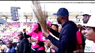 Video: Sanwo-Olu's Buga Dance Ignites Women Rally For Tinubu, Shettima