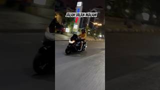 Jalan jalan malam