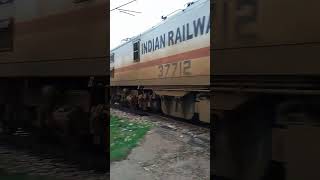 कंचनजंगा एक्सप्रेस का दर्दनाक हादसा 😢🚄 #train #shorts #railfacts #trending #viral #indianrailways