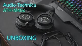 Audio-Technica ATH-M40x Unboxing