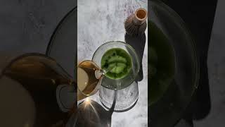 Abbiamo preparato il tè matcha al gelsomino ed è stata un’ottima idea!