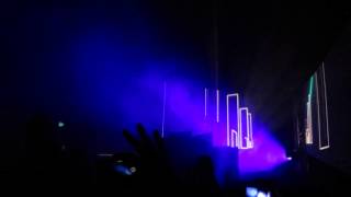 KAVINSKY - NIGHTCALL (OLYMPIA PARIS 2014)