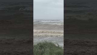 Hurricane Beryl slams into Galveston Seawall and Beach as a category 1 storm!