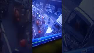 CCTV FOOTAGE | TRUCK ACCIDENT | ROAD ACCIDENT IN MANILA