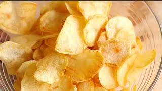 HOMEMADE POTATO CHIPS/CRISPS