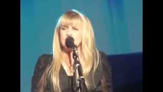 Stevie nicks  Dreams  7-10 2012 in Boston  The bank palvion