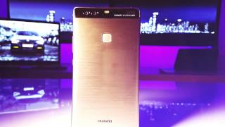 Sexiest SmartPhone Ever! 4K - Unveil Productions