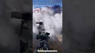 She Suddenly Appeared As A Scapegoat After A Smoke Grenade #pubg #pubggameplay