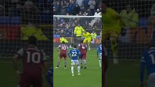 How to save penalty by Alphonse Areola 🇫🇷 #penaltyshootout #goalkeeper #football