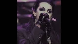 Chris Motionless with long hair