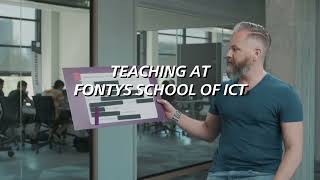 Als docent sta je de hele dag voor de klas - Fontys ICT