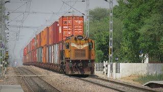 भारत की सबसे ऊंची दो मंजिला रेलगाड़ी - Tallest Train of India | Double Stack Container Train.