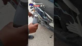 Hack para ponerle aceite a tu moto si no traes Embudo///Motoinck