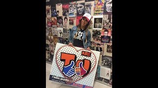 12/10/2017 Barbi Ferrari En Tu Like - Radio y Punto