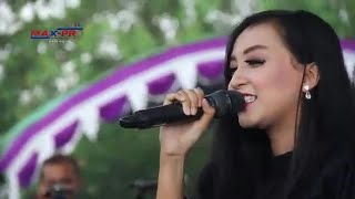 Cantiknya Elsa Safira nyanyi lagu surat cinta untuk starla 2017