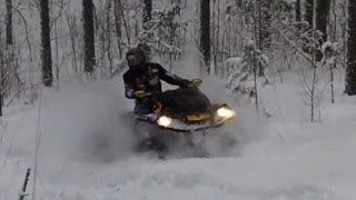 ATV Fun Riddig In Deep Snow Can-Am Outltander XMR 650